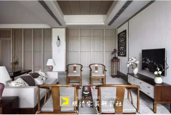 尋一件古典家具，把日子過成詩